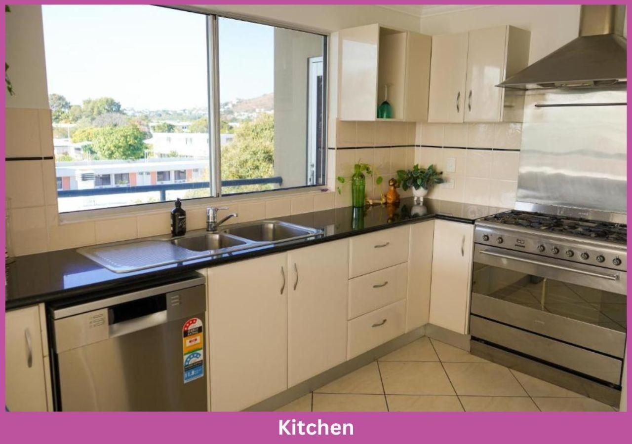 The Strand Mirage Apartment *